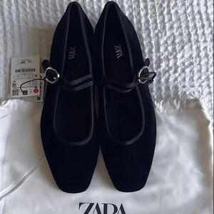 Zara velvet ballet flats Mary Jane